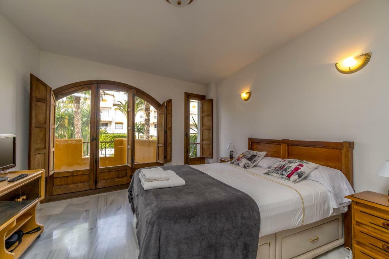 Apartmento Carla Punta Prima Torrevieja Buitenkant foto